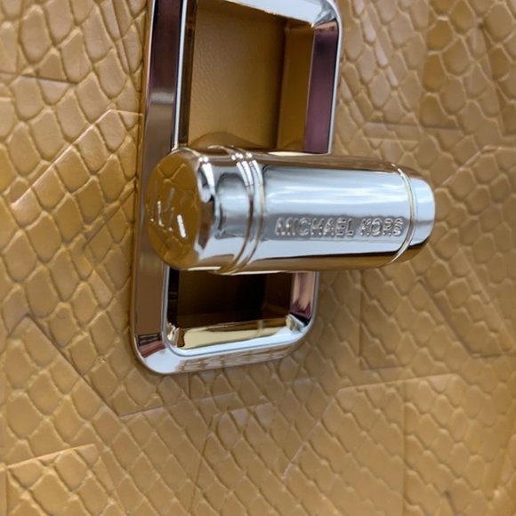 Michael Kors Penelope Large Top Handle Satchel Marigold Color - Picture 8 of 16